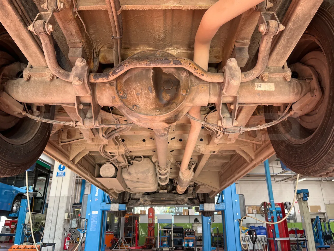 Mercedes-Benz Sprinter 518CDI f 50 - EUR4 - 135kW - 7.345m Tomassini - central axle (18m)