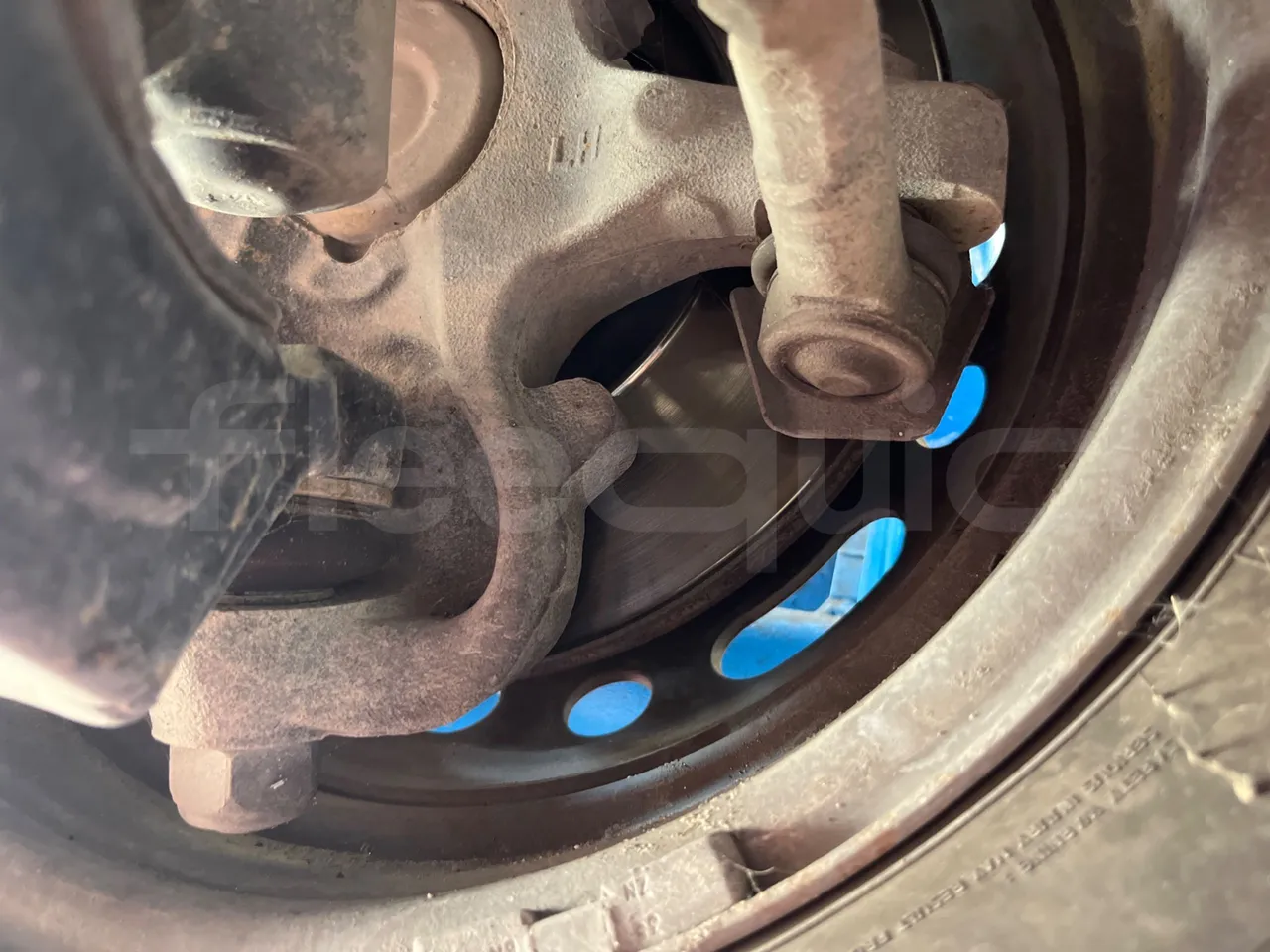 Mercedes-Benz Sprinter 518CDI f 50 - EUR4 - 135kW - 7.345m Tomassini - front discs left