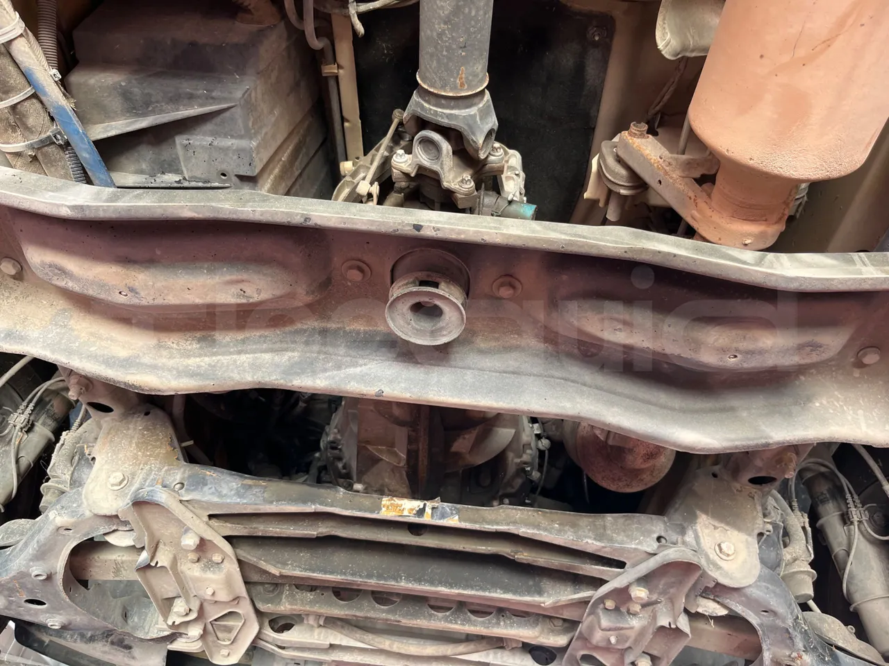Mercedes-Benz Sprinter 518CDI f 50 - EUR4 - 135kW - 7.345m Tomassini - gearbox photo