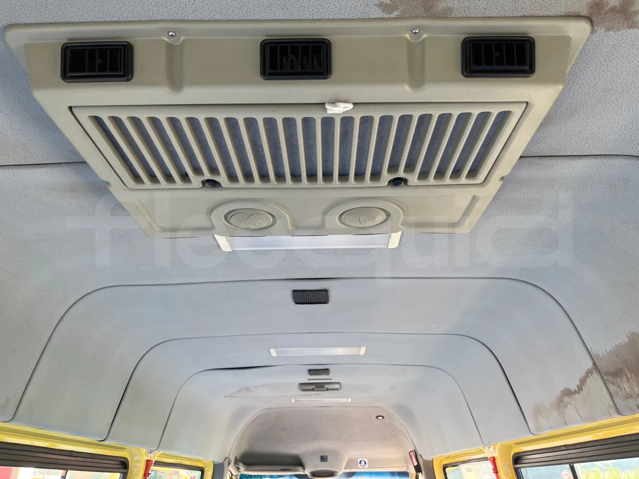 Mercedes-Benz Sprinter 518CDI f 50 - EUR4 - 135kW - 7.345m Tomassini - overhead compartments photo