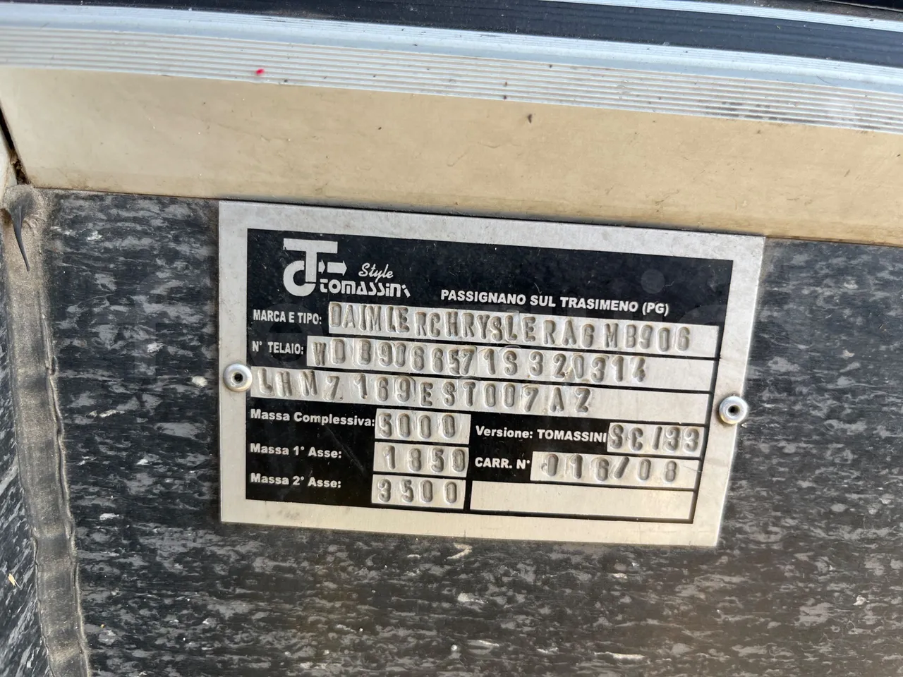 Mercedes-Benz Sprinter 518CDI f 50 - EUR4 - 135kW - 7.345m Tomassini - vehicle plate photo