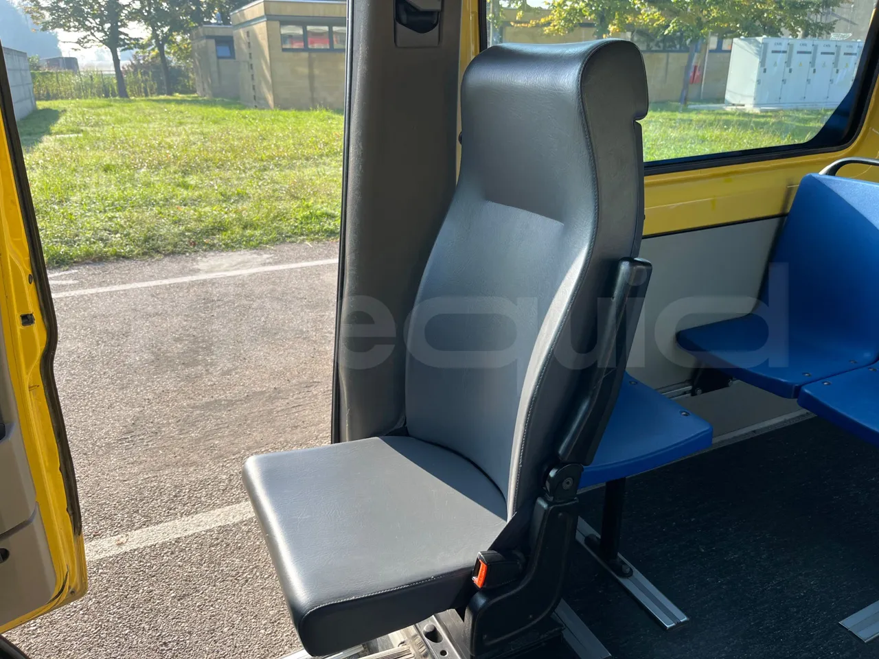 Mercedes-Benz Sprinter 518CDI f 50 - EUR4 - 135kW - 7.345m Tomassini - hostess seat photo