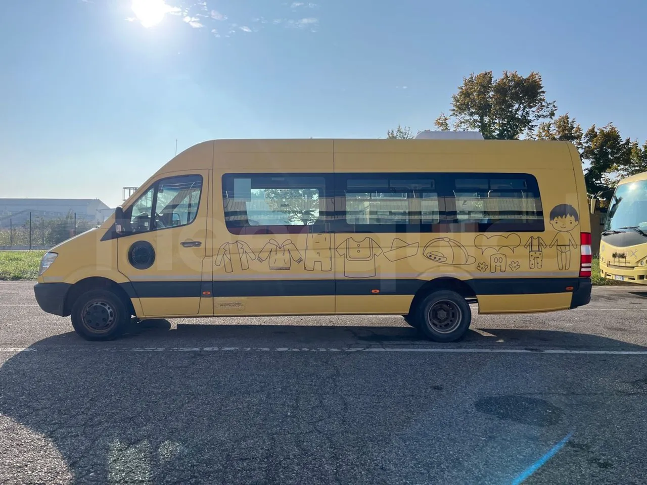 Mercedes-Benz Sprinter 518CDI f 50 - EUR4 - 135kW - 7.345m Tomassini - left side photo