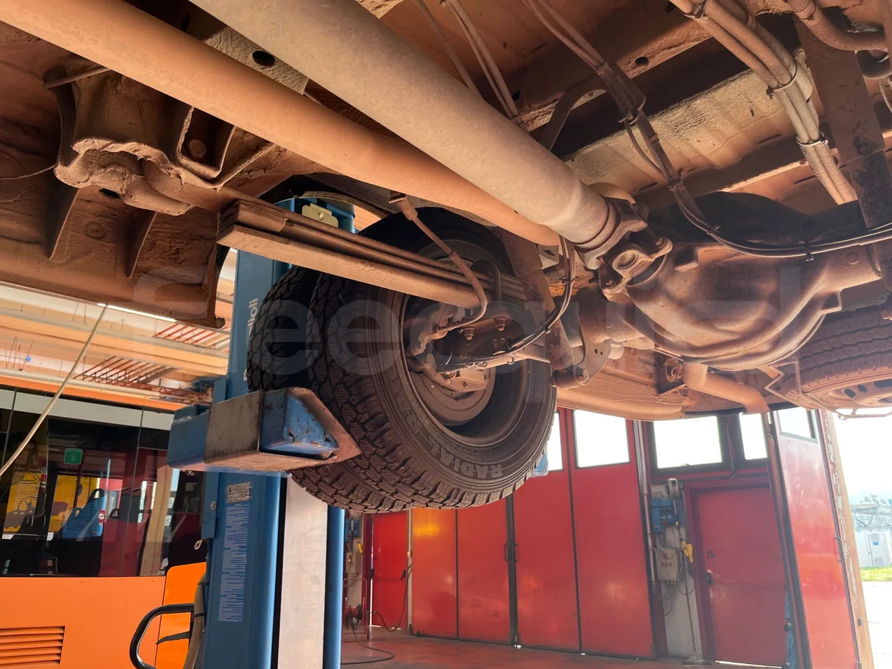 Mercedes-Benz Sprinter 518CDI f 50 - EUR4 - 135kW - 7.345m Tomassini - axle 3 right side