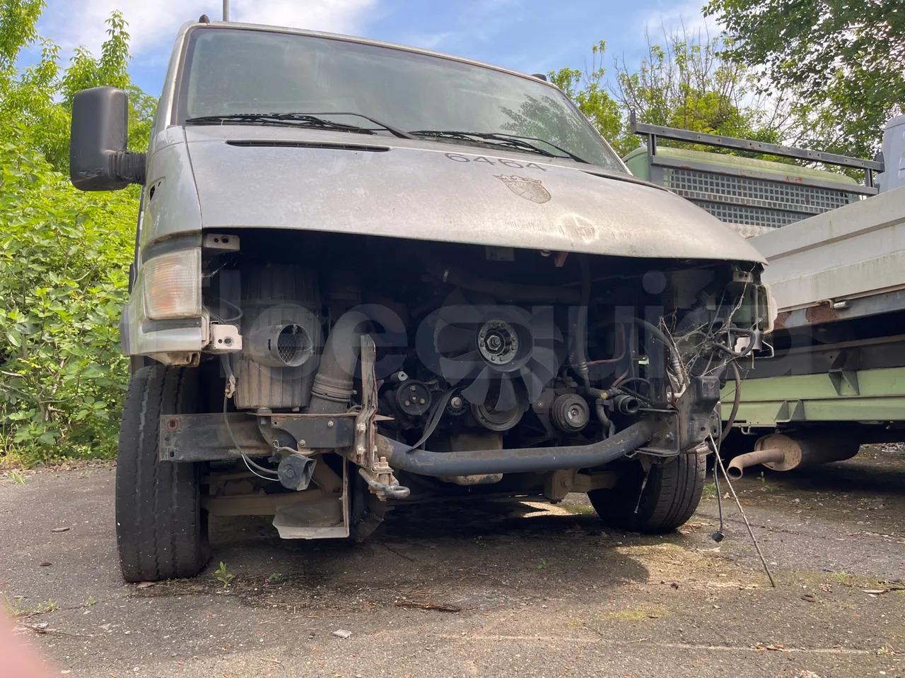 Iveco Daily 35/29-EUR3-85,3Kw-5m - air conditioning compressor (mandatory for bus to scrap)