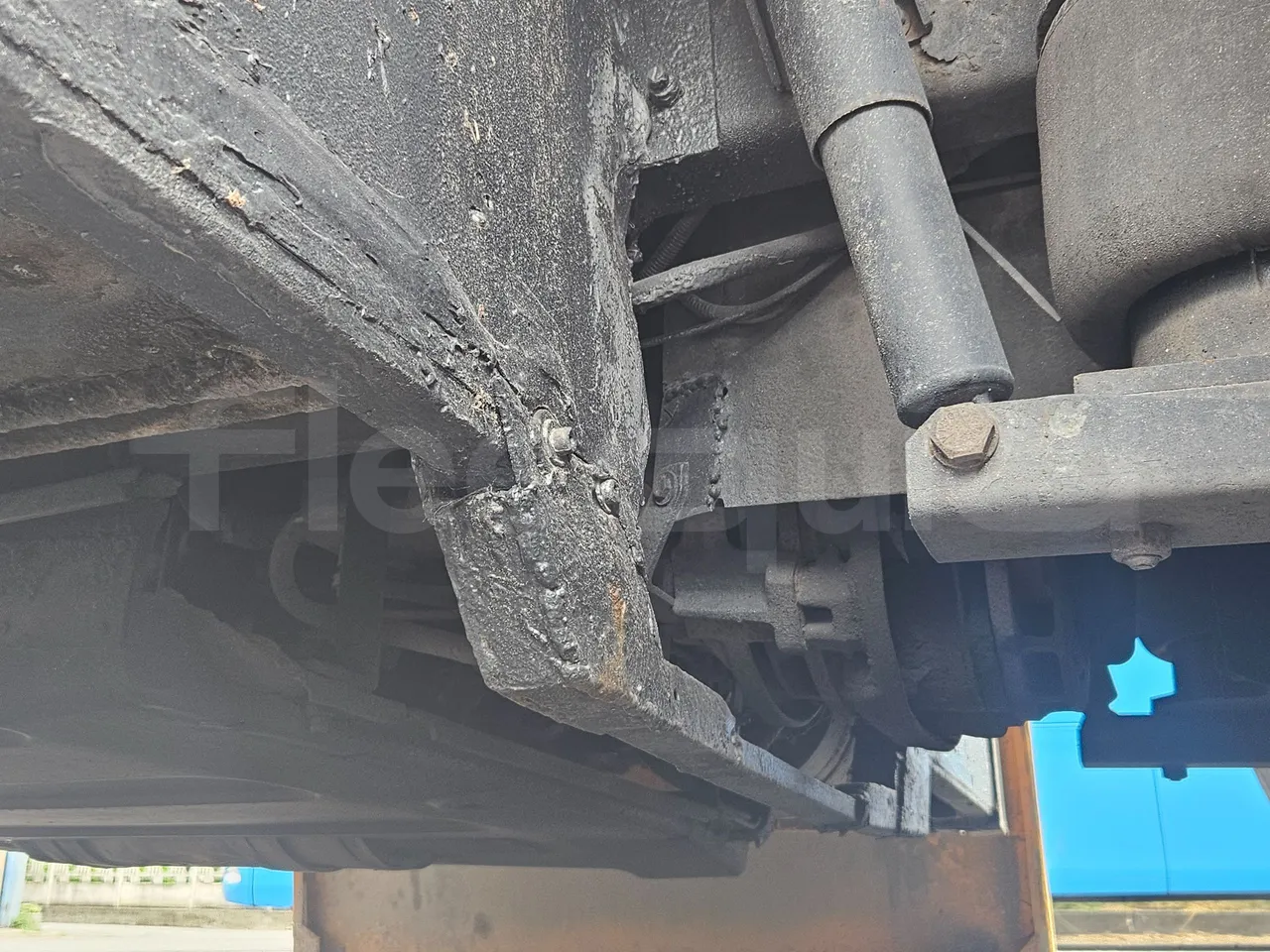 Man 11.220 Intercar Greeny / Euro2 - 162 Kw - 8,820 Mt - driveshaft photo