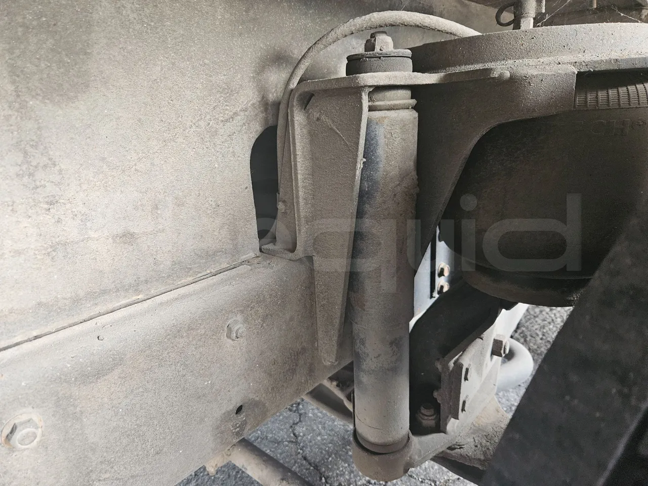 Man 11.220 Intercar Greeny / Euro2 - 162 Kw - 8,820 Mt - front shock absorbers right
