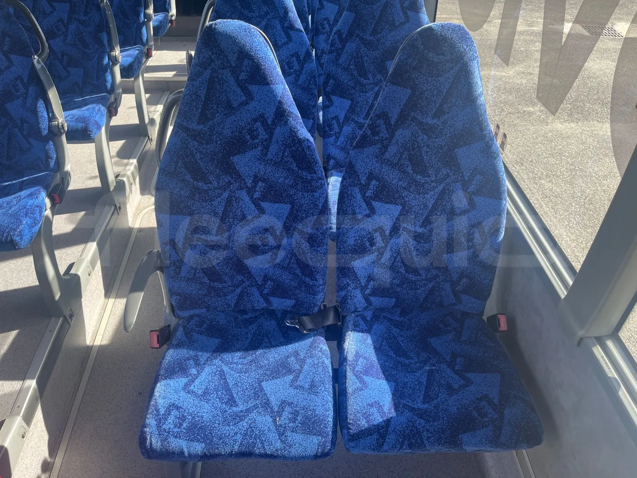 Mercedes-Benz Integro E5 4 - Euro5 - 220kW - 12.140mt - single seat detail