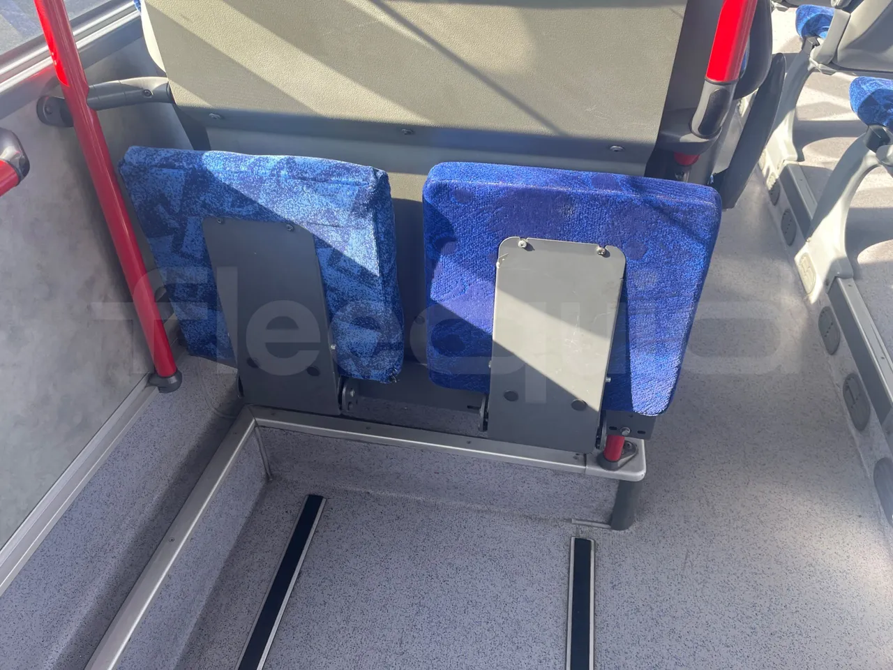 Mercedes-Benz Integro E5 4 - Euro5 - 220kW - 12.140mt - folding seat photo