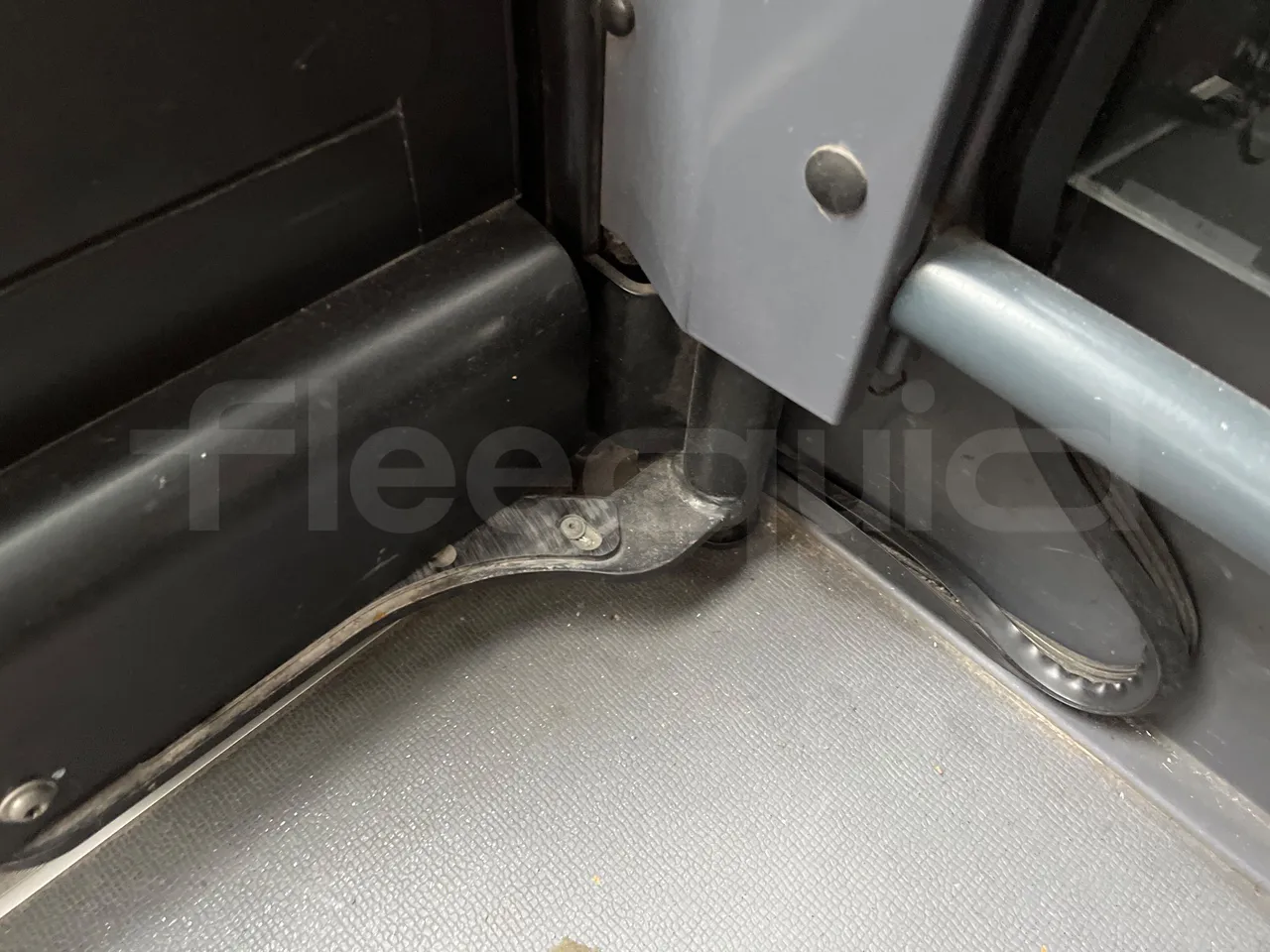 Vdl Citea SLE-120/310 - Euro5 - 231kW - 12mt - door mechanism photo