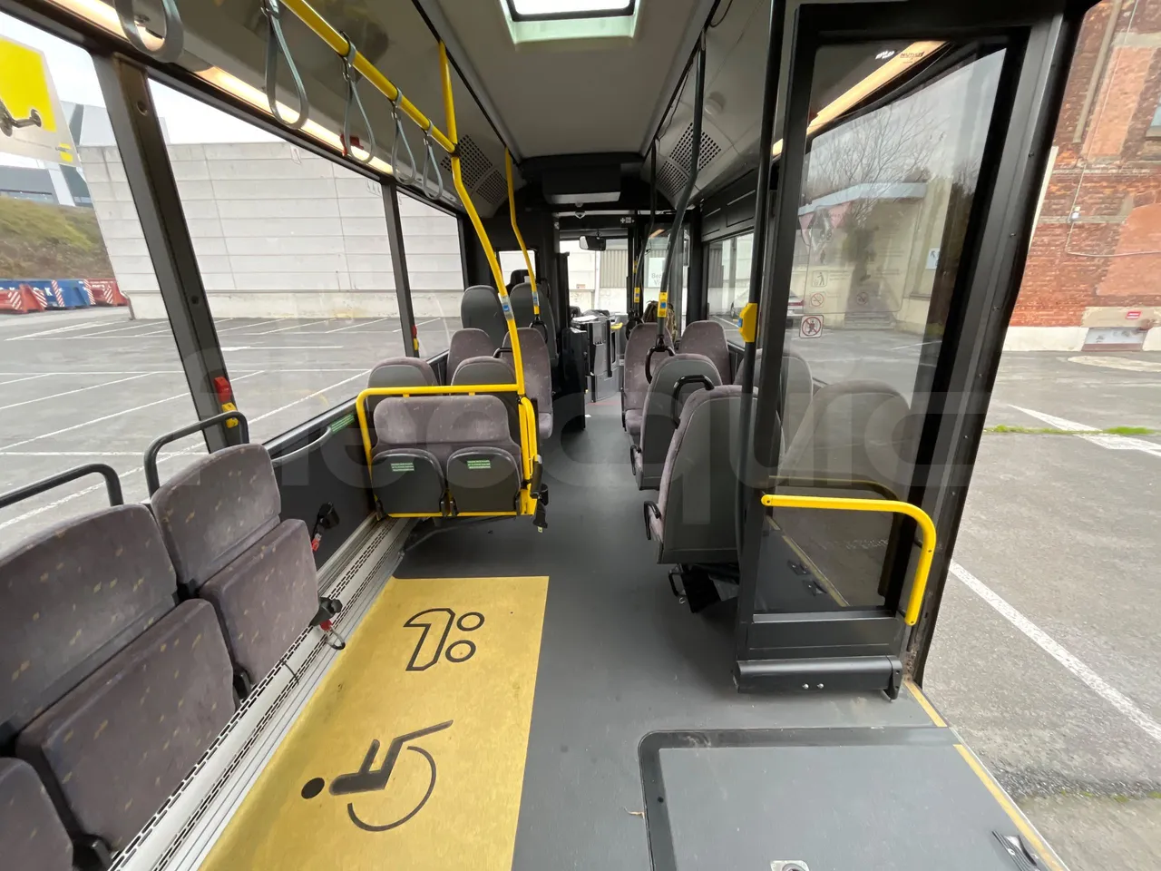 Vdl Citea SLE-120/310 - Euro5 - 231kW - 12mt - forward view middle aisle