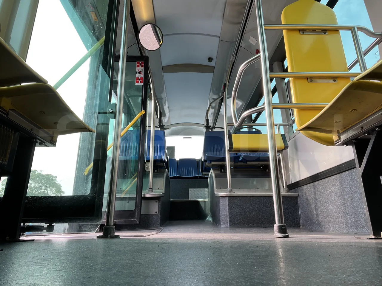 Iveco Heuliez Gx117 - Seats Bracket