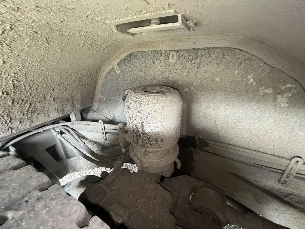 Iveco Heuliez Gx117 - Second Axle Caliper Brakes Right Side