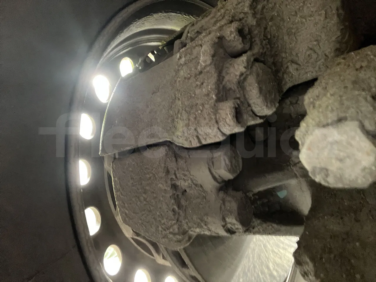 Iveco Heuliez Gx117 - Second Axle Discs Right Side