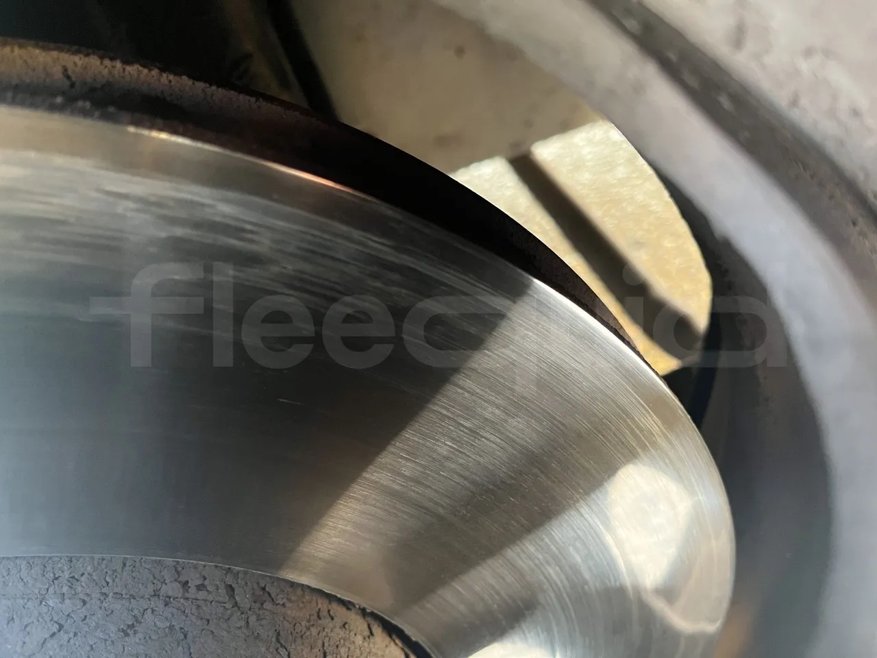 Iveco Heuliez Gx117 - First Axle Discs Left Side