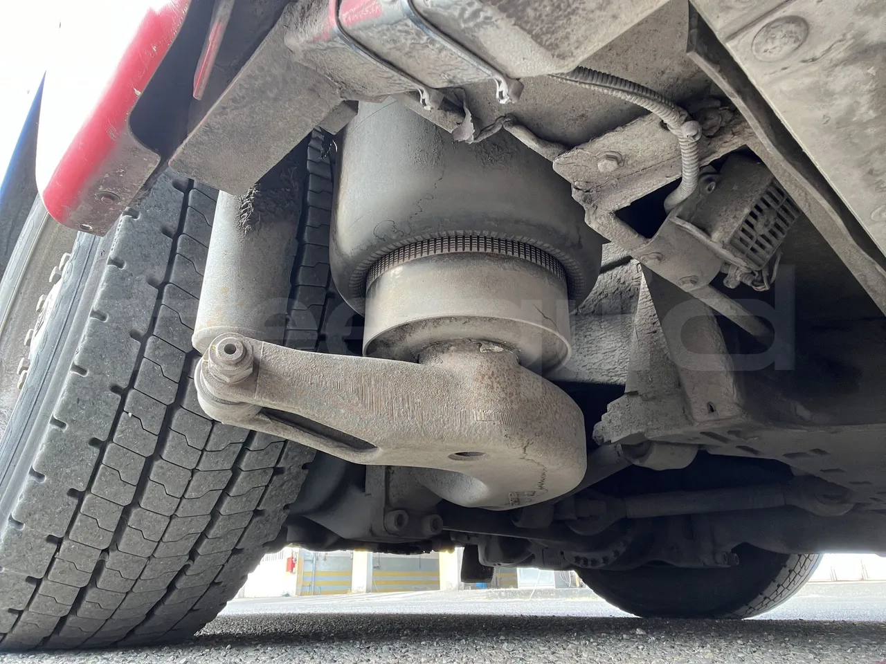 Iveco Heuliez Gx117 - Second Axle Right Side