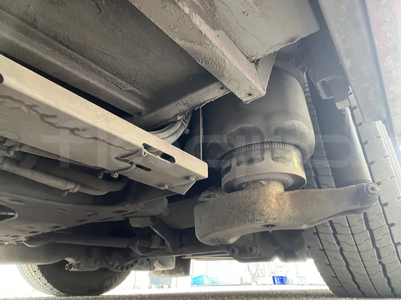 Iveco Heuliez Gx117 - Second Axle Left Side