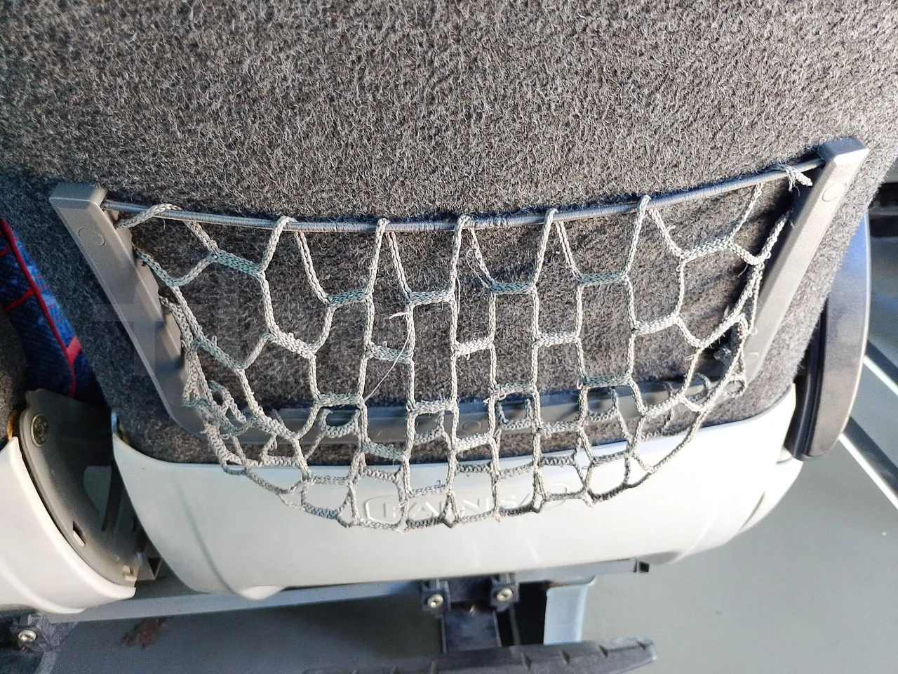 King Long XMQ6900 XMQ6900-3/ Euro 5 - 178Kw - 8,995 Mt - mesh detail photo