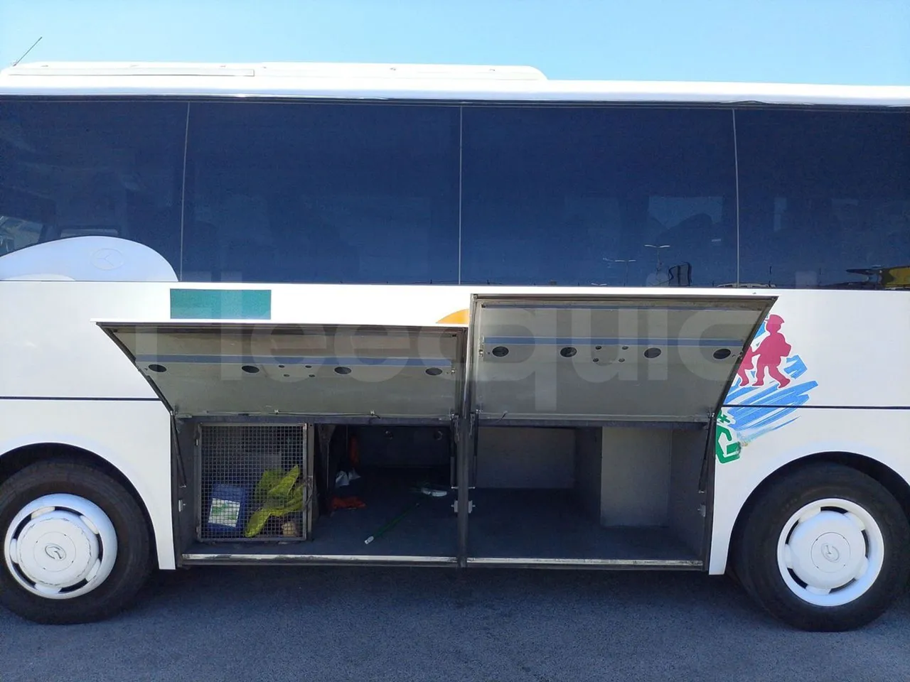 King Long XMQ6900 XMQ6900-3/ Euro 5 - 178Kw - 8,995 Mt - luggage rack photo