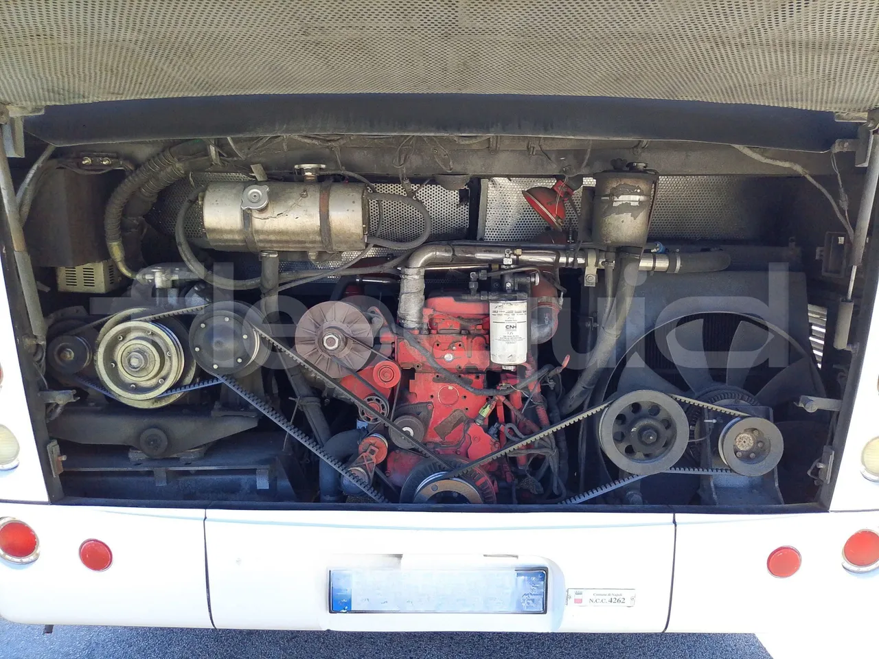 King Long XMQ6900 XMQ6900-3/ Euro 5 - 178Kw - 8,995 Mt - rear hatch open (mandatory  for bus to scrap)