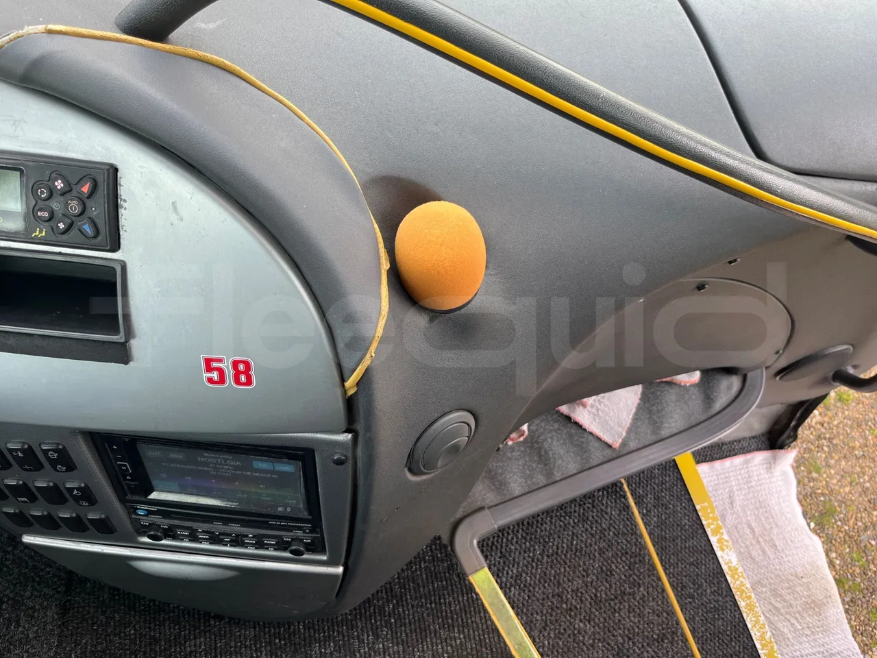 Scania 12B4X2 K420EB4X2 - Euro 4 - 308 kW - 12.750 mt - hostes microphone accessories photo