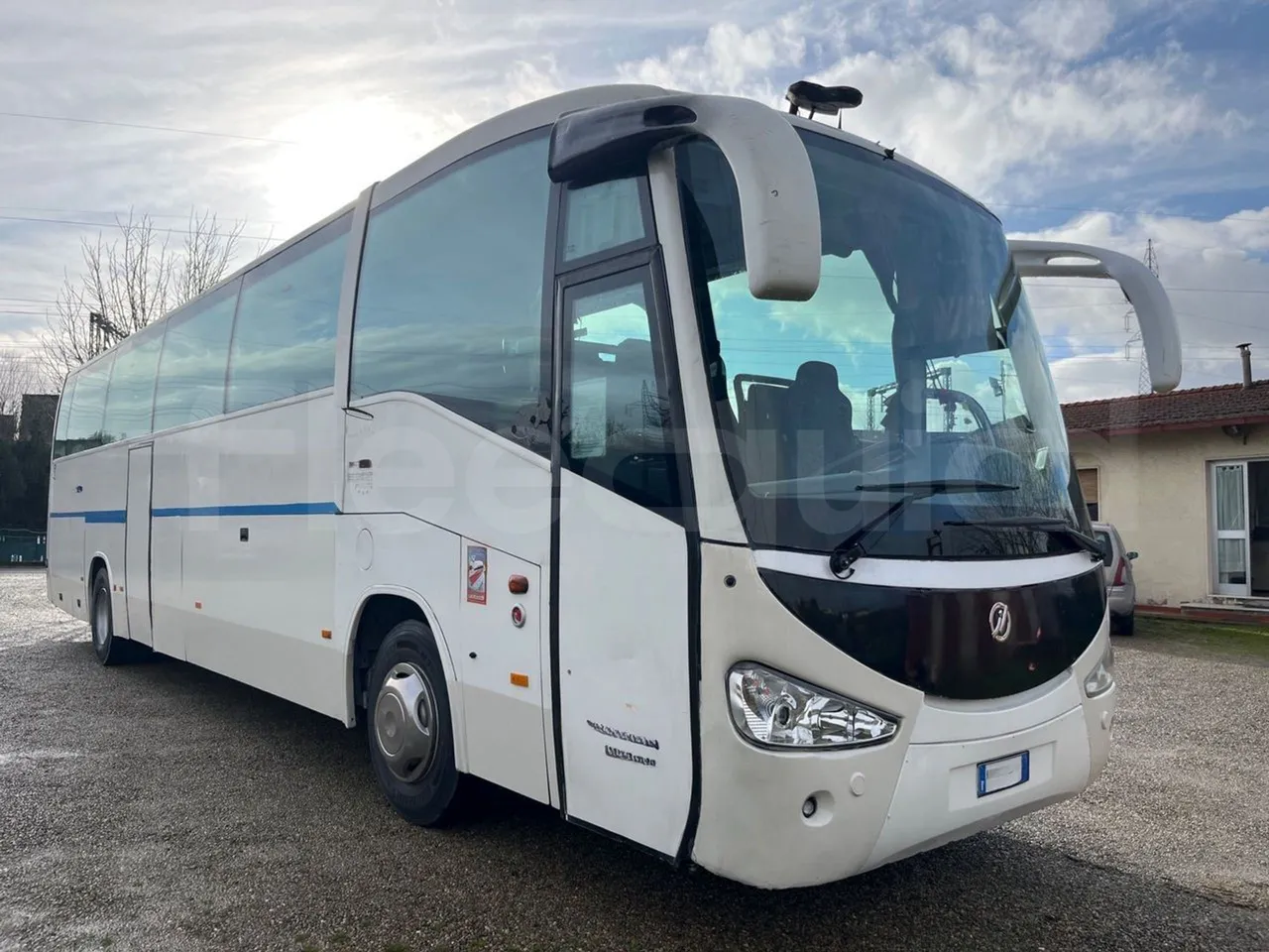 Scania 12B4X2 K420EB4X2 - Euro 4 - 308 kW - 12.750 mt - Base cover photo