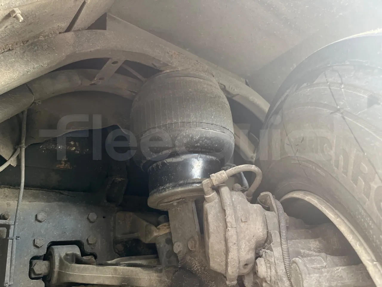 Scania 12B4X2 K420EB4X2 - Euro 4 - 308 kW - 12.750 mt - front air springs left