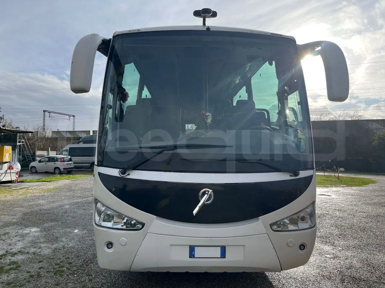 Scania 12B4X2 K420EB4X2 - Euro 4 - 308 kW - 12.750 mt - front photo