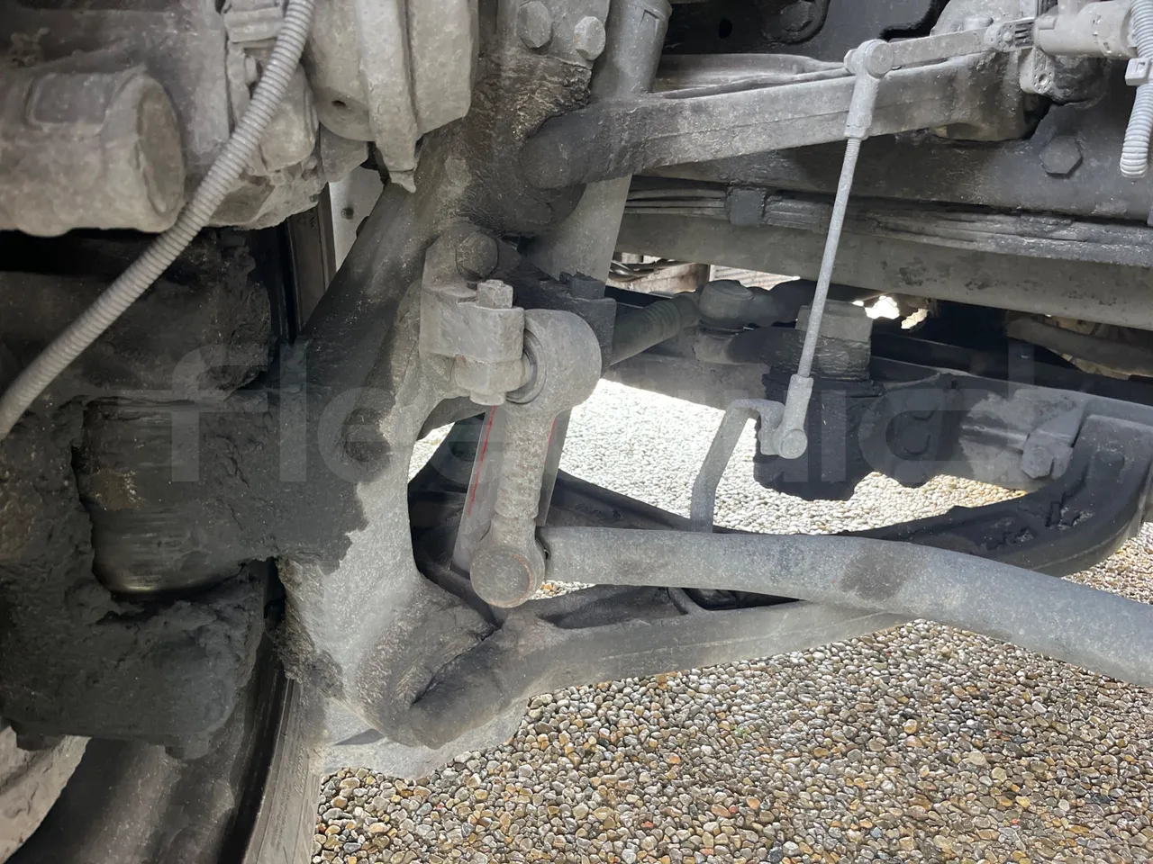 Scania 12B4X2 K420EB4X2 - Euro 4 - 308 kW - 12.750 mt - front shock absorbers right