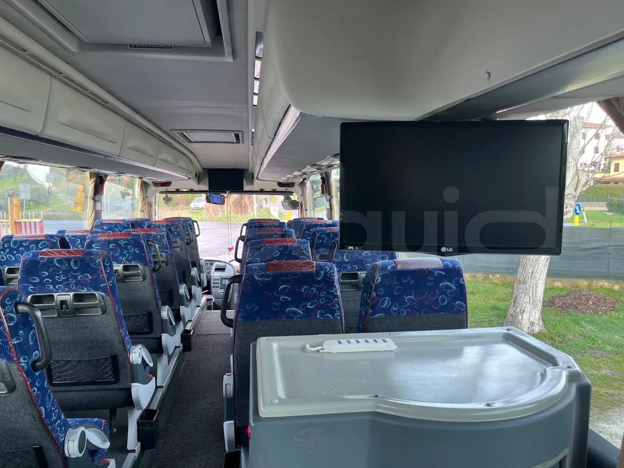 Scania 12B4X2 K420EB4X2 - Euro 4 - 308 kW - 12.750 mt - monitor detail photo