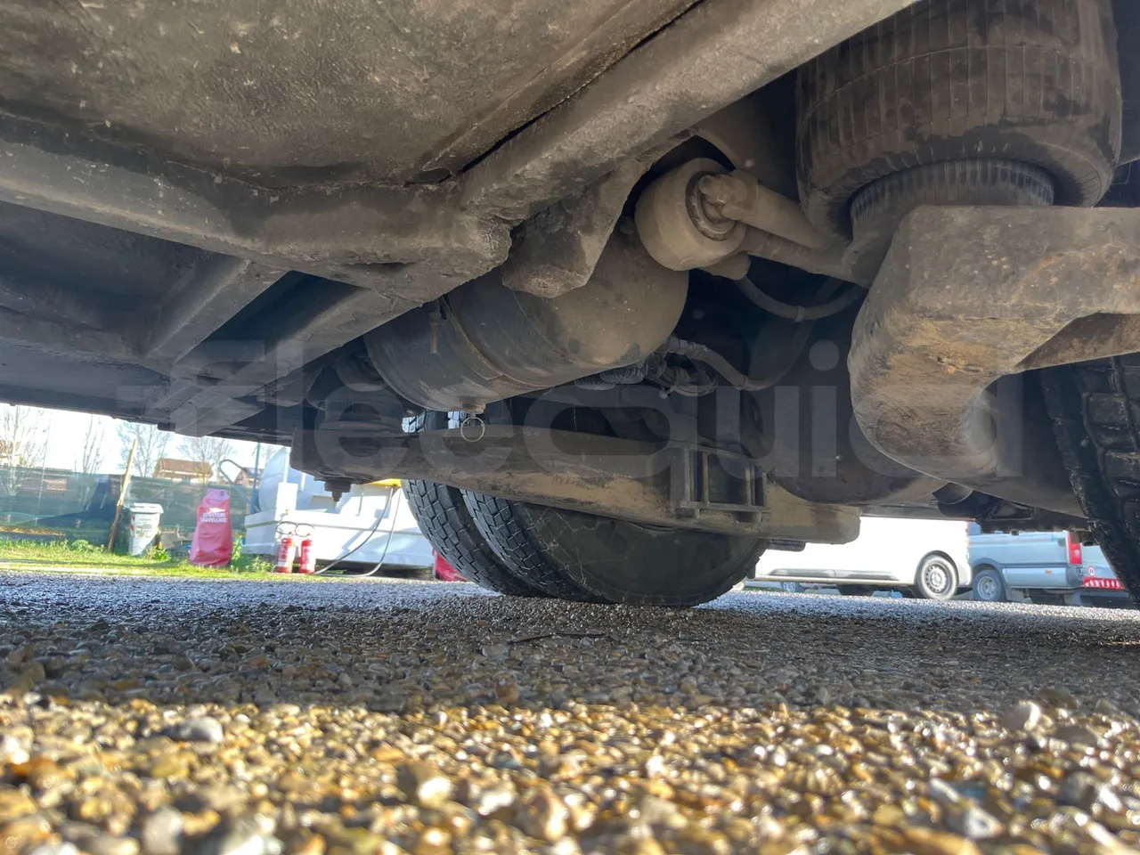 Scania 12B4X2 K420EB4X2 - Euro 4 - 308 kW - 12.750 mt - axle 3 left side