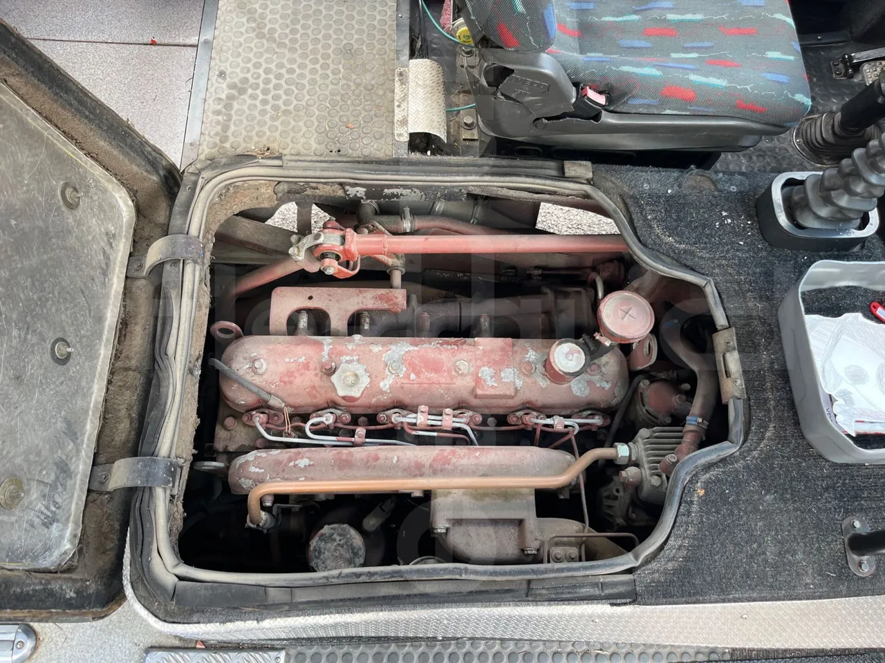 Iveco Cacciamali Tema 163/2 - EUR2 - 130kW - 9.195m - rear hatch open (mandatory  for bus to scrap)