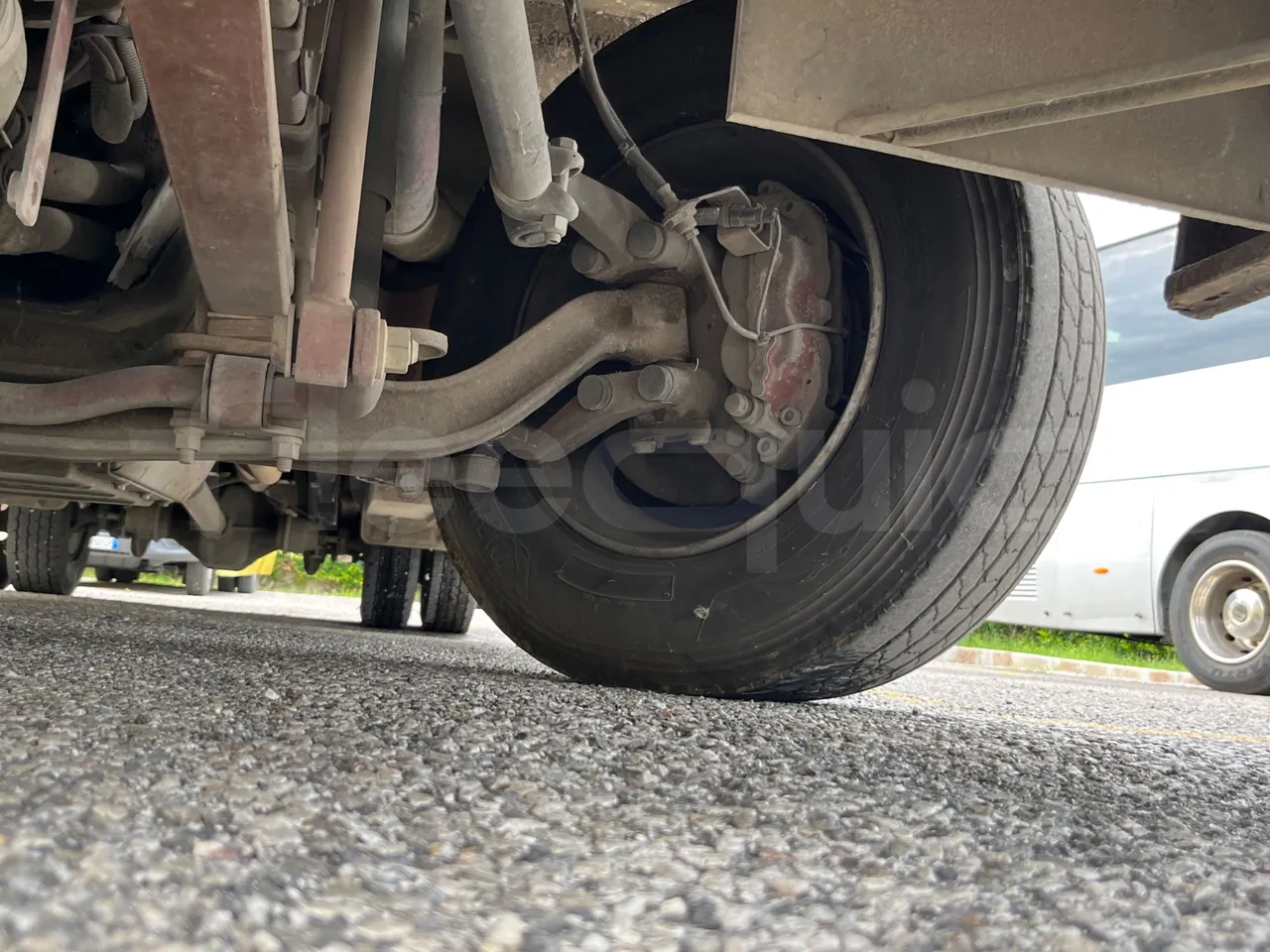 Iveco Cacciamali Tema 163/2 - EUR2 - 130kW - 9.195m - front axle left side