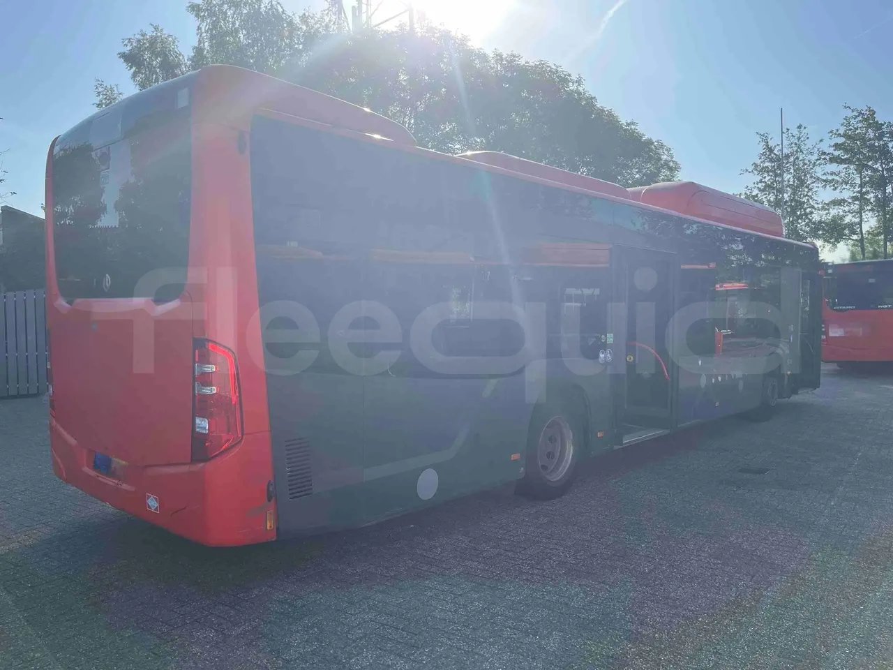 Mercedes-Benz Citaro - 3/4 right rear doors open