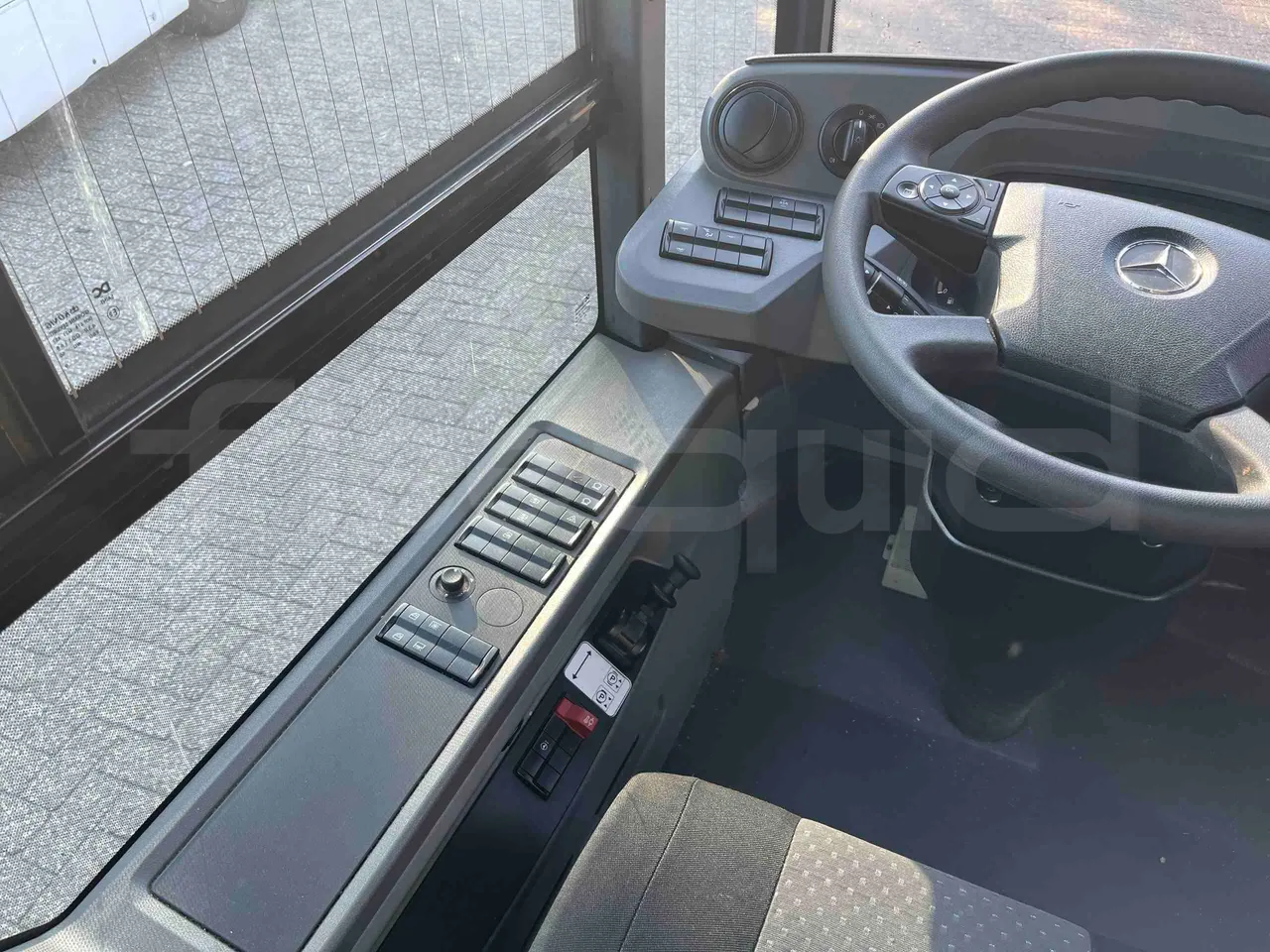 Mercedes-Benz Citaro - onboard devices 1