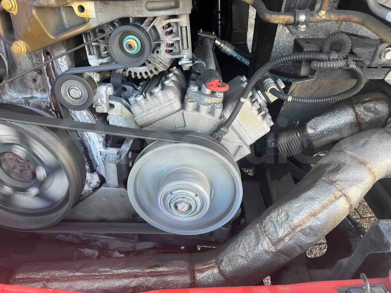 Mercedes-Benz Citaro - air conditioning compressor