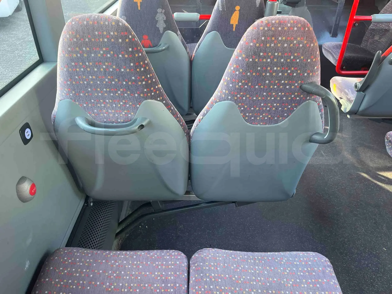 Mercedes-Benz Citaro - mesh detail photo