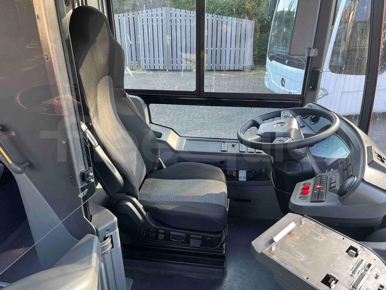 Mercedes-Benz Citaro - driver's seat photo