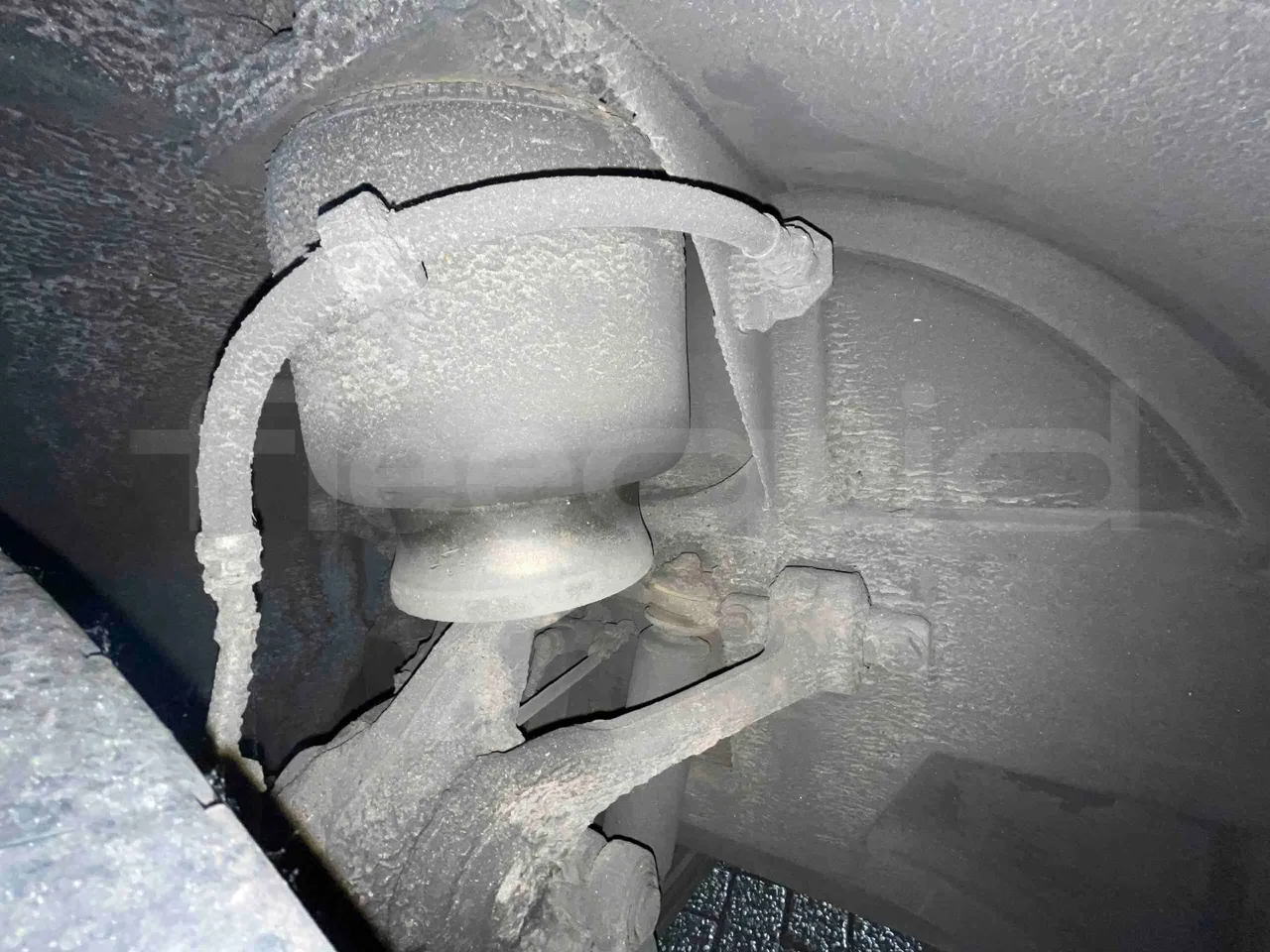 Mercedes-Benz Citaro - front shock absorbers left
