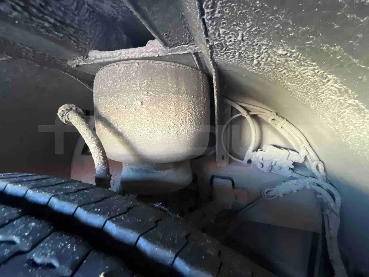 Mercedes-Benz Citaro - front shock absorbers right