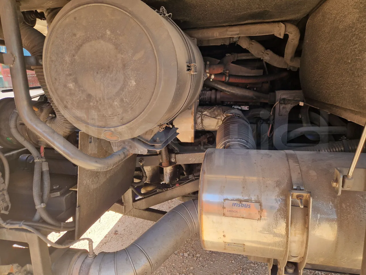 Iveco Magelys SFR210 - EUR5 - 331kW - 12.819m - engine plate photo