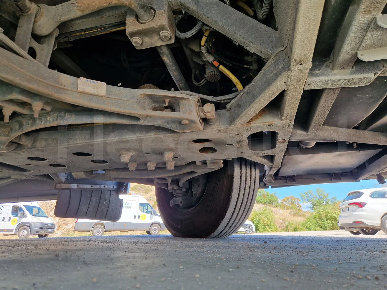 Iveco Magelys SFR210 - EUR5 - 331kW - 12.819m - front axle left side