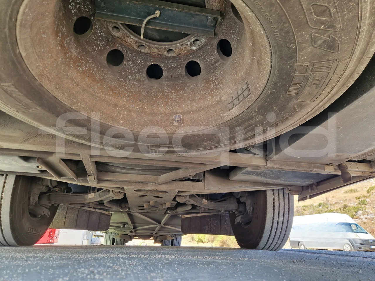Iveco Magelys SFR210 - EUR5 - 331kW - 12.819m - front undercarriage from front