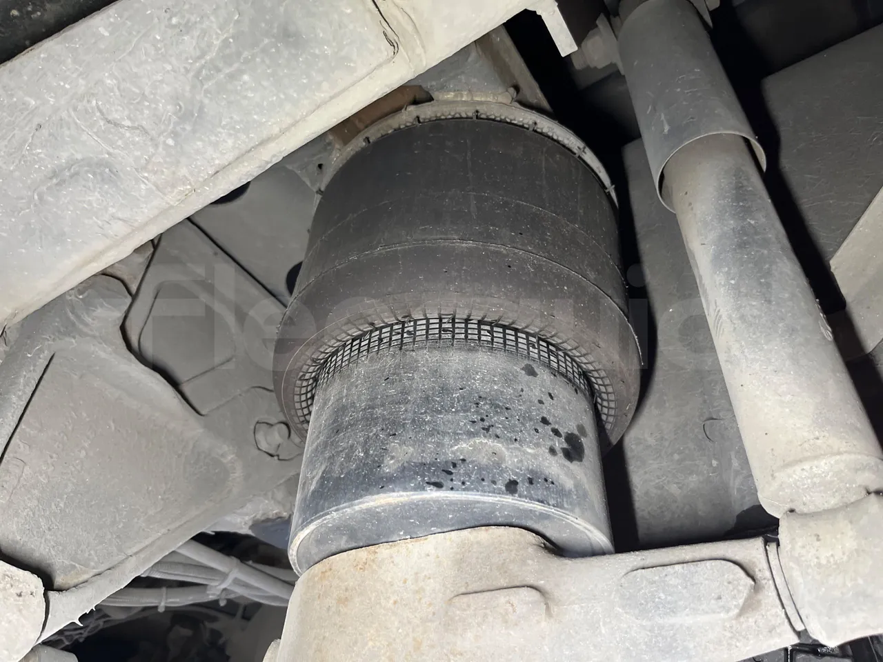 Irisbus 397E.12 397E.12 - Euro5 - 331kW -  12.410mt - axel 2 air springs 1 left