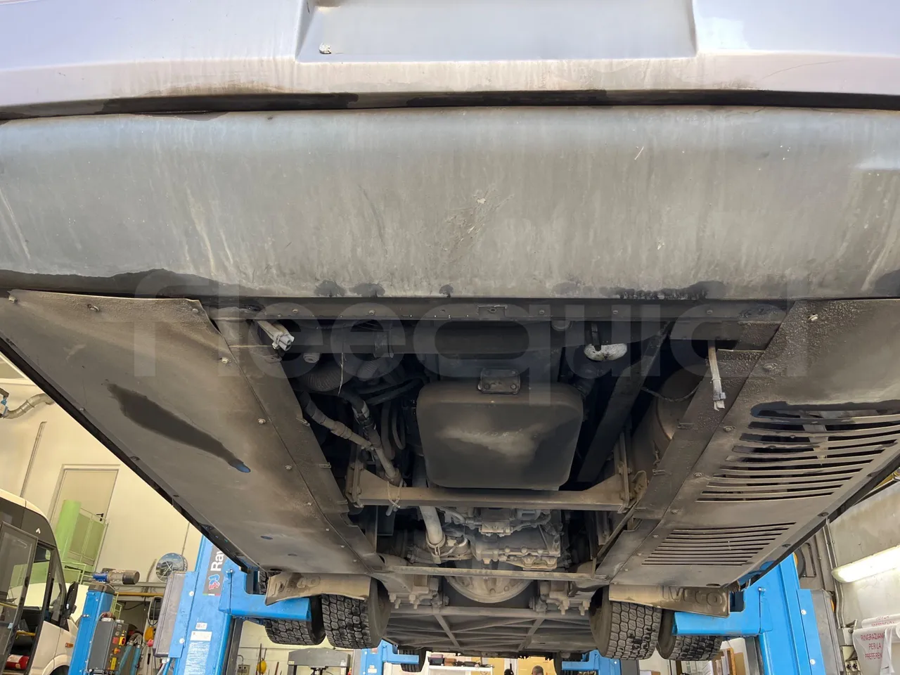 Irisbus 397E.12 397E.12 - Euro5 - 331kW -  12.410mt - bellows turntable (18m)