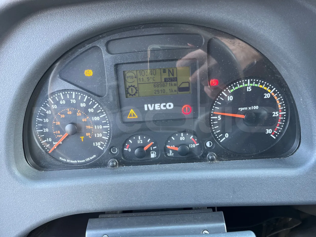 Irisbus 397E.12 397E.12 - Euro5 - 331kW -  12.410mt - dashboard lights on