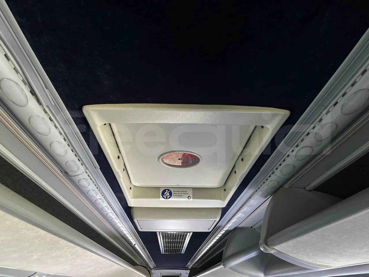 Irisbus 397E.12 397E.12 - Euro5 - 331kW -  12.410mt - roof hatch 2