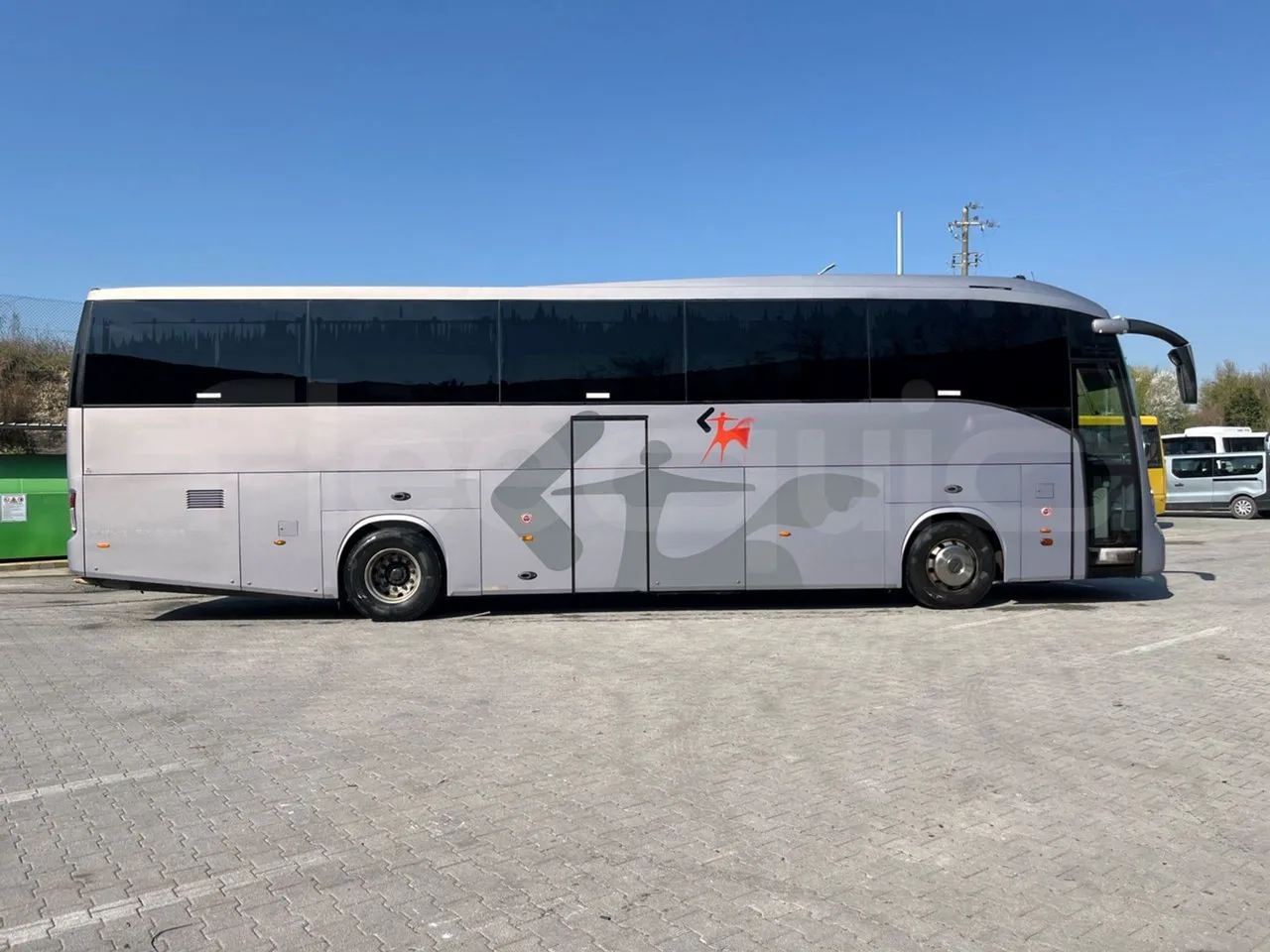 Irisbus 397E.12 397E.12 - Euro5 - 331kW -  12.410mt - right side doors closed