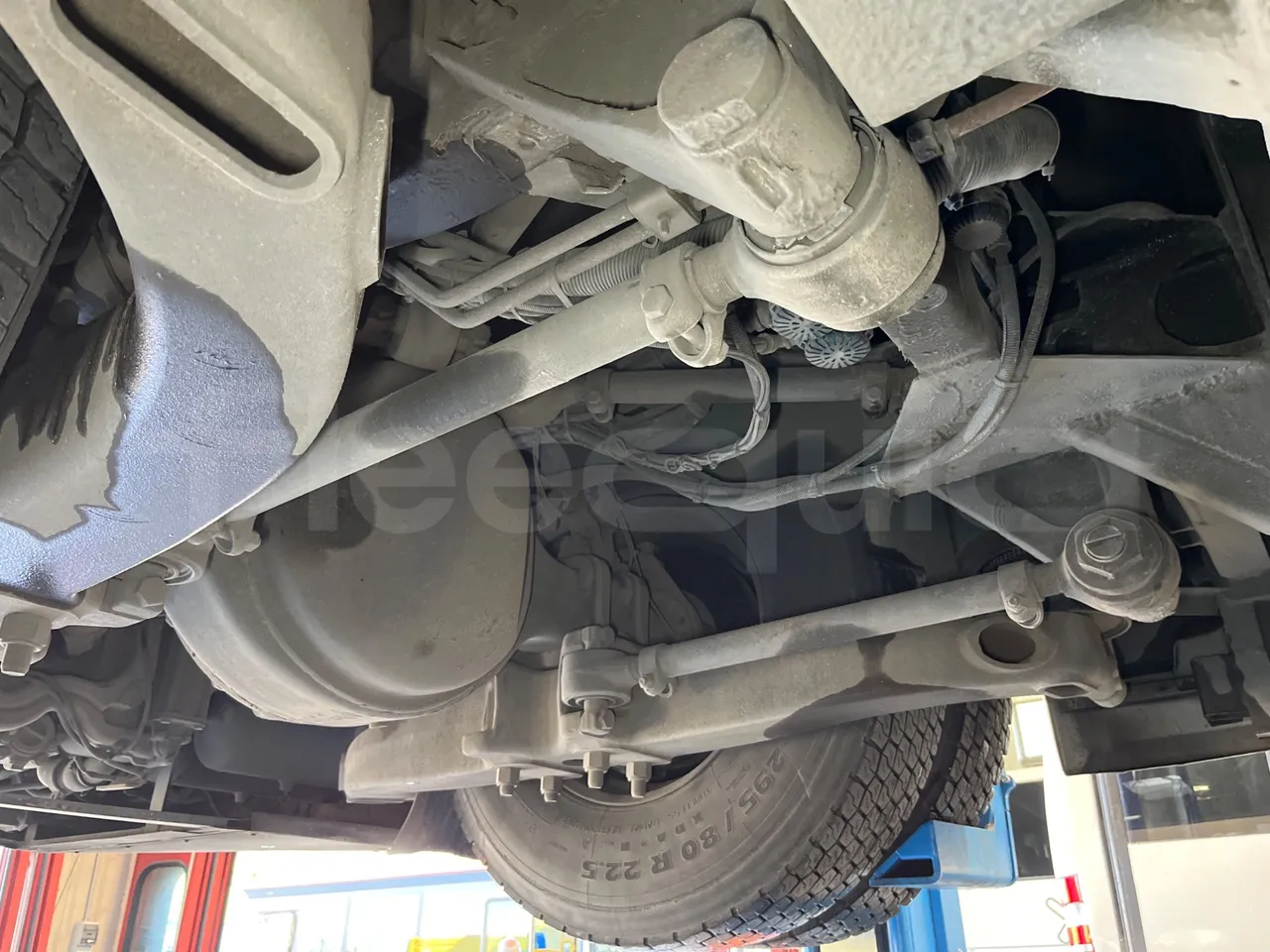 Irisbus 397E.12 397E.12 - Euro5 - 331kW -  12.410mt - axle 3 left side