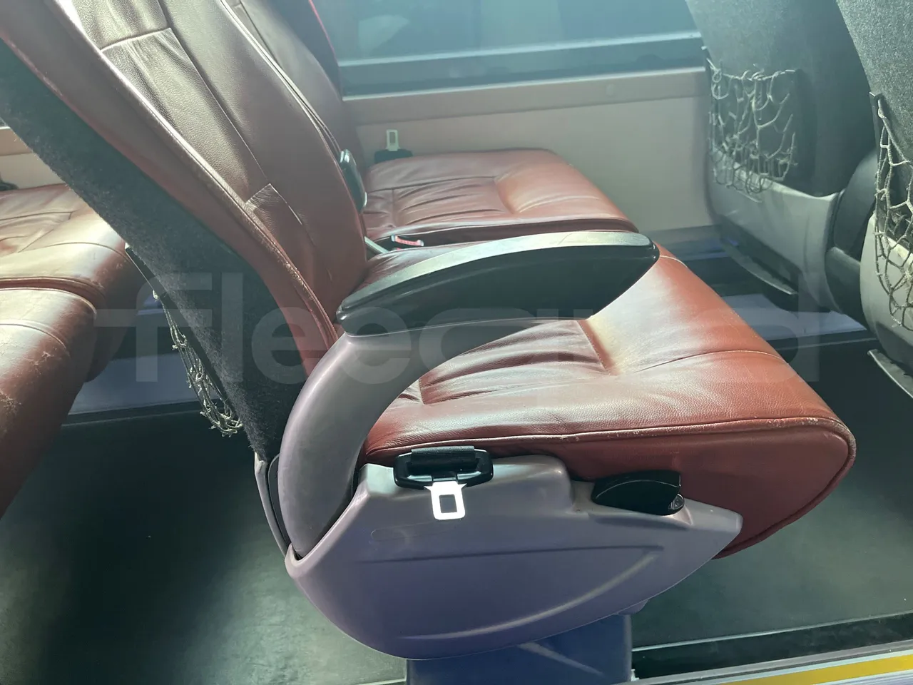 King Long XMQ6996 XMQ6996 / Euro 5 - 215 Kw - 9.895 Mt - armrest detail photo